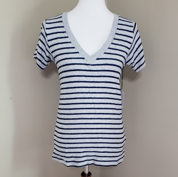 Striped v-neck tee - Picture 1 of 4
